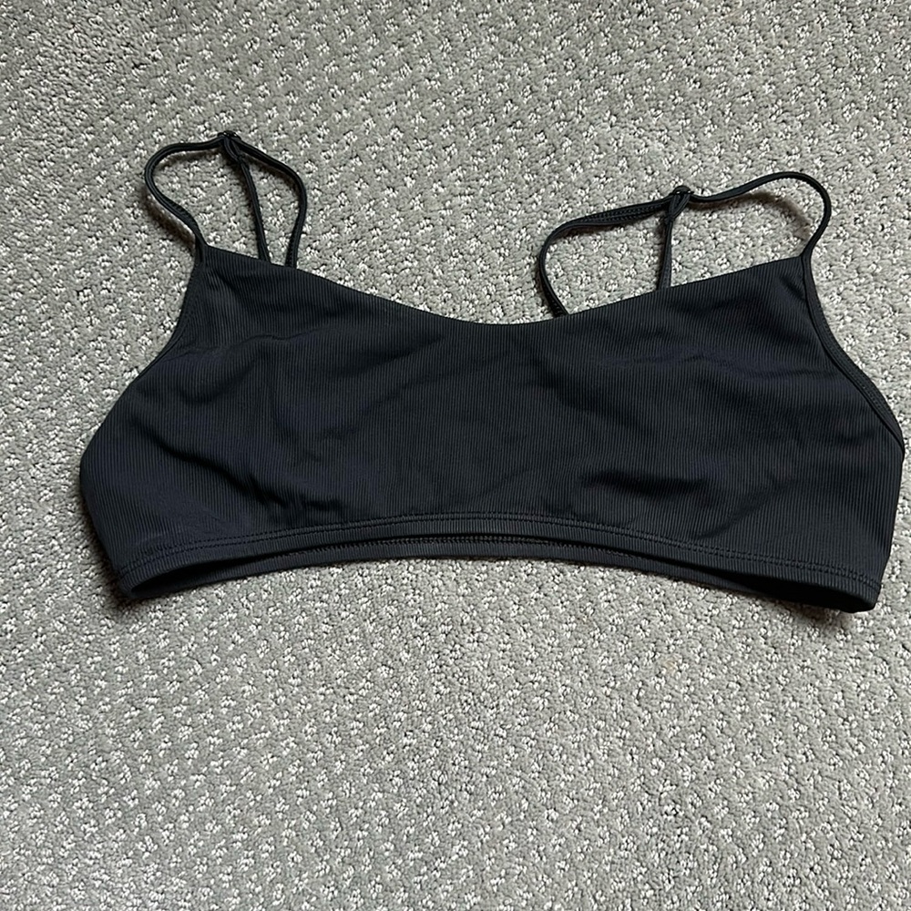 Jolyn Bikini Top L